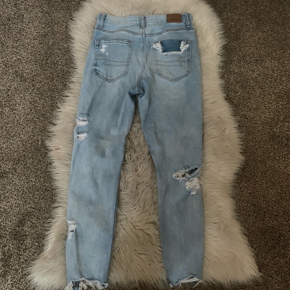 AMERICAN EAGLE MOM JEANS - Picture 2 of 6